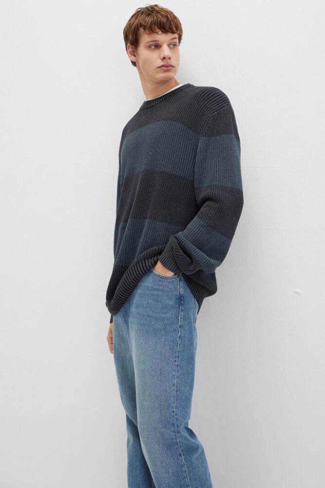 Erkek Kazak 0710290-70090 Gri  Erkek Kazak 0710290-70090 Gri