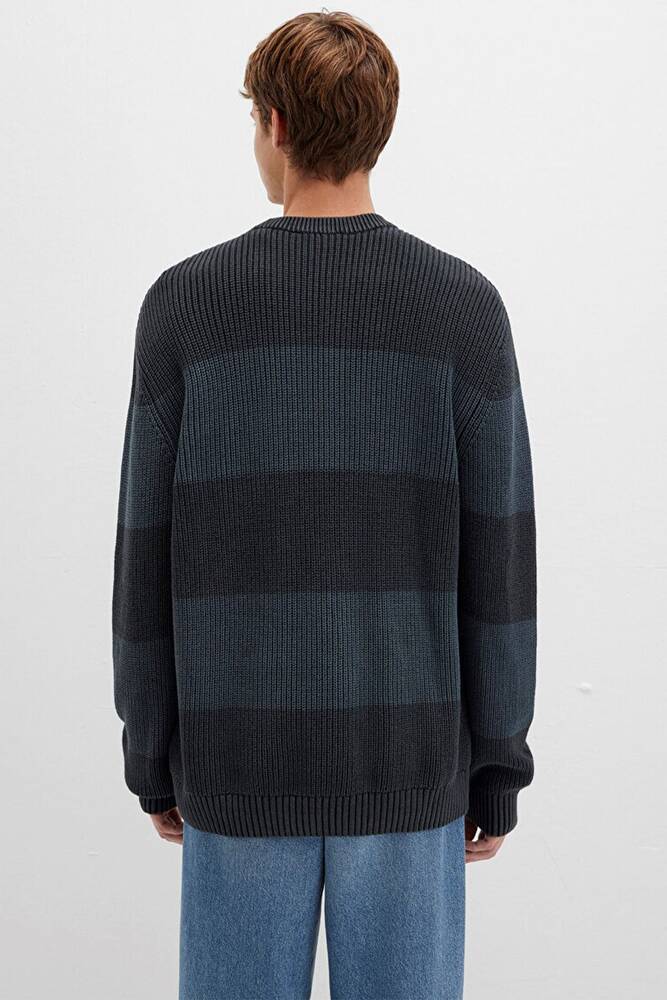 Erkek Kazak 0710290-70090 Gri  Erkek Kazak 0710290-70090 Gri