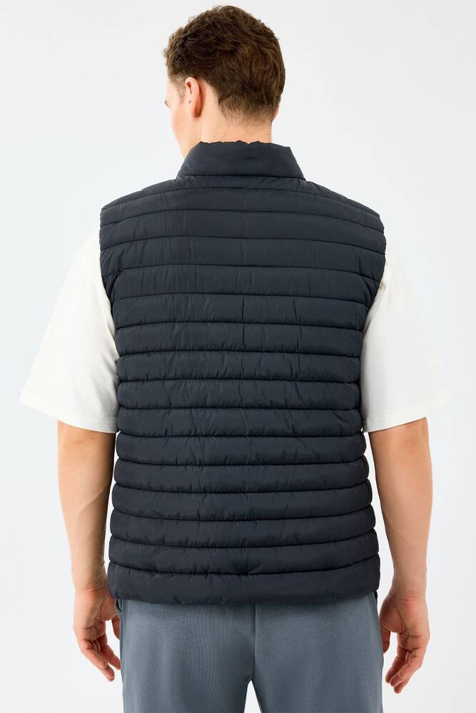 Erkek Polar Lining Paded Yelek S242212-3817 Siyah 