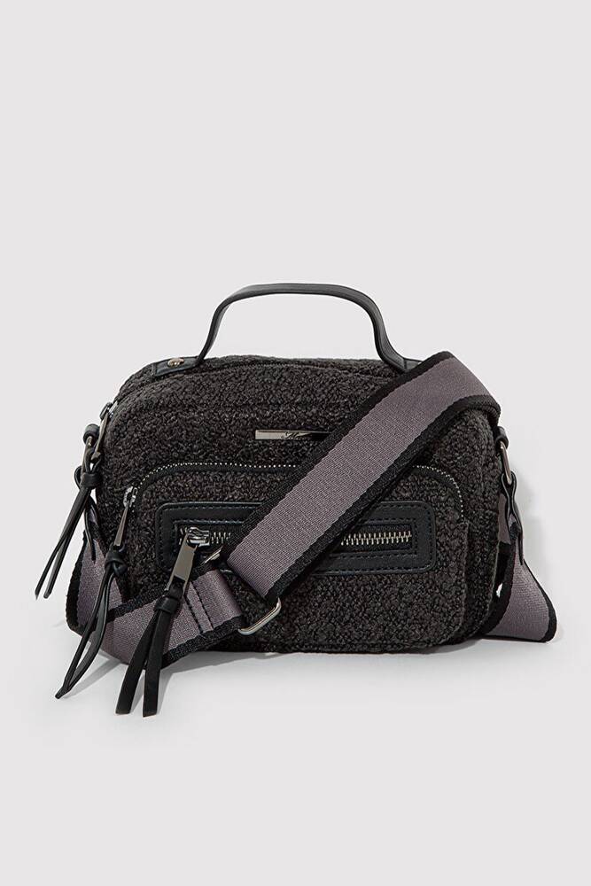 Kadın Çapraz Çanta 1912640-900 Siyah  Kadın Çapraz Çanta 1912640-900 Siyah