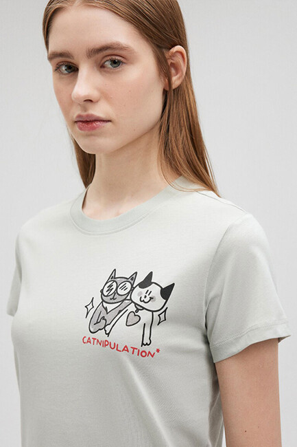Kadın Kedi Baskılı Tişört 1612203-70148 Yeşil - Thumbnail