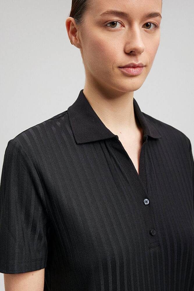 Kadın Polo Yaka Tişört 1612302-900 Siyah 
