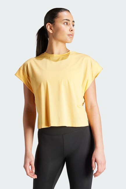 Adidas - Kadın Studıo Tişört IS2982 Sarı 
