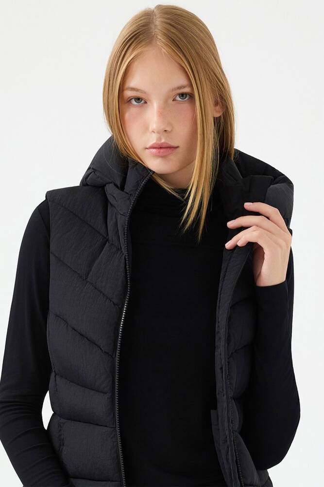 Kadın Yelek LF2040631 Siyah  Kadın Yelek LF2040631 Siyah