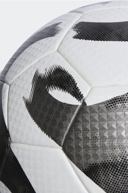 Adidas - Tıro LGE Futbol Topu HT2423 Beyaz (1)